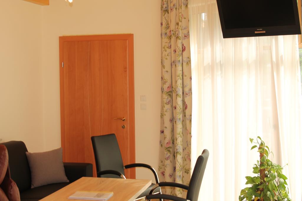 Bed and Breakfast Gastehaus Zur Schonen Aussicht Spitz an der Donau Pokoj fotografie
