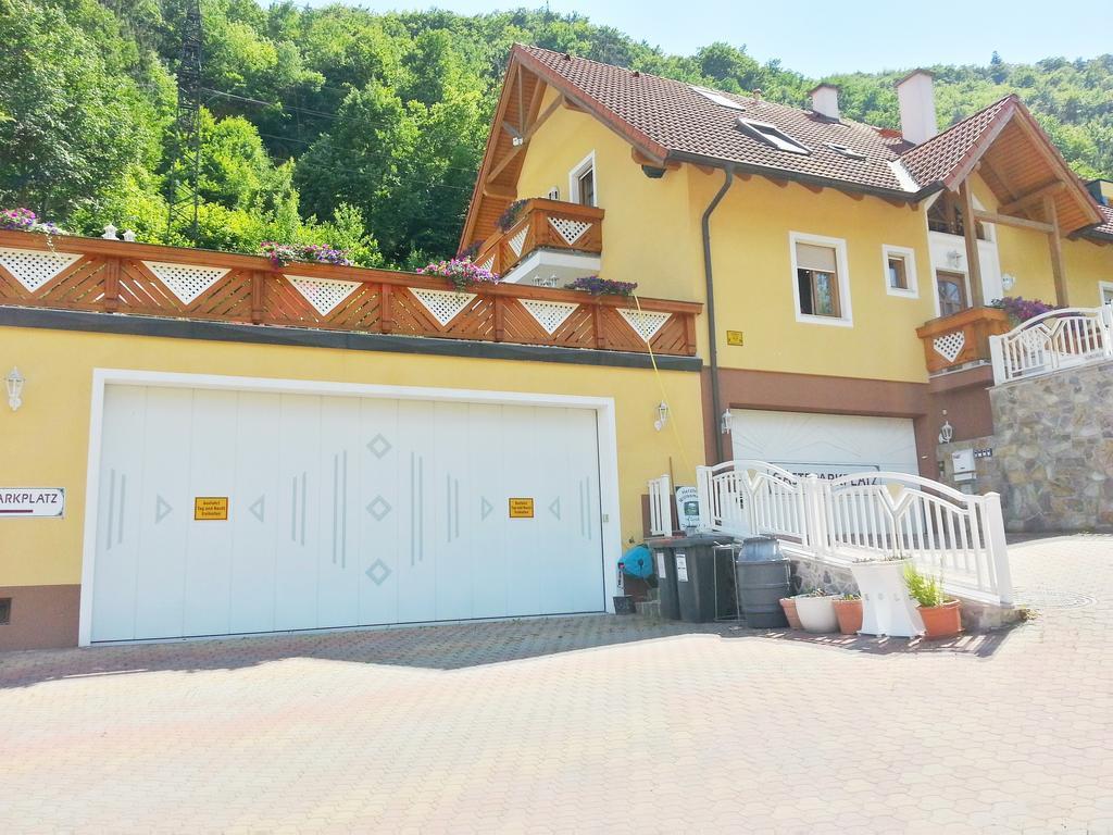 Bed and Breakfast Gastehaus Zur Schonen Aussicht Spitz an der Donau Pokoj fotografie