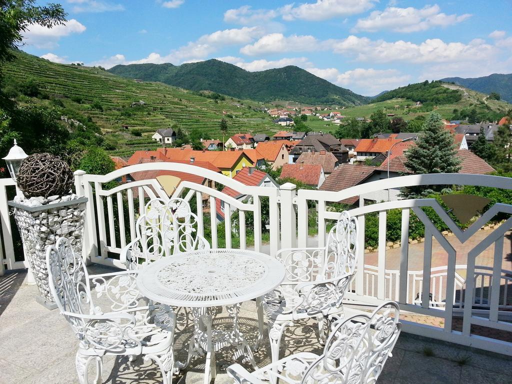 Bed and Breakfast Gastehaus Zur Schonen Aussicht Spitz an der Donau Pokoj fotografie